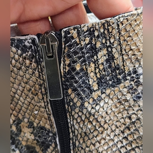 JEFFREY CAMPBELL LEATHER ASHCROFT BLOCK HEEL GREY BROWN SNAKE BOOTS SIZE 36 - Picture 11 of 16